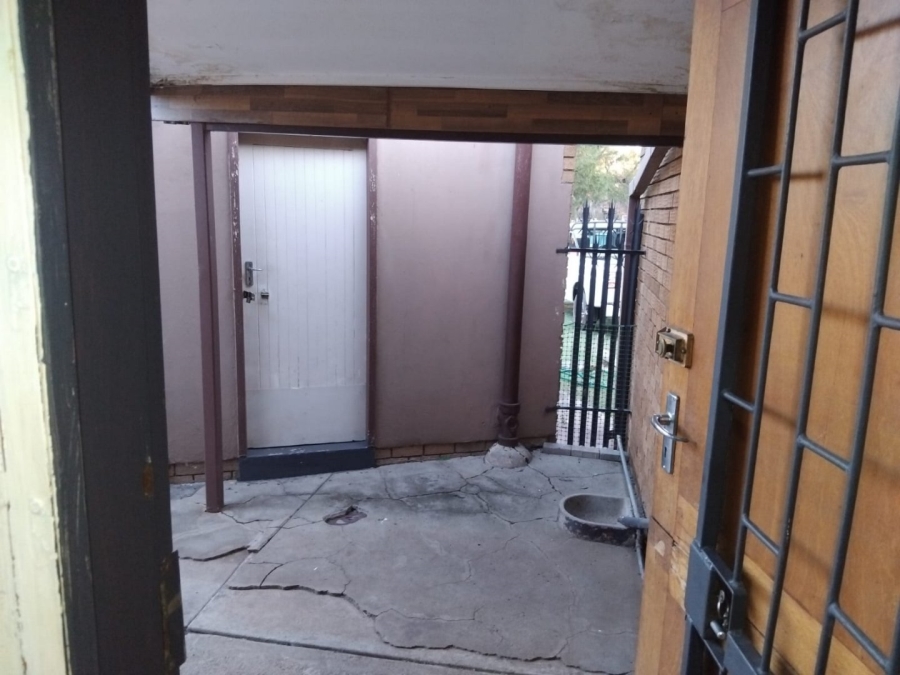 4 Bedroom Property for Sale in Lourenspark North West